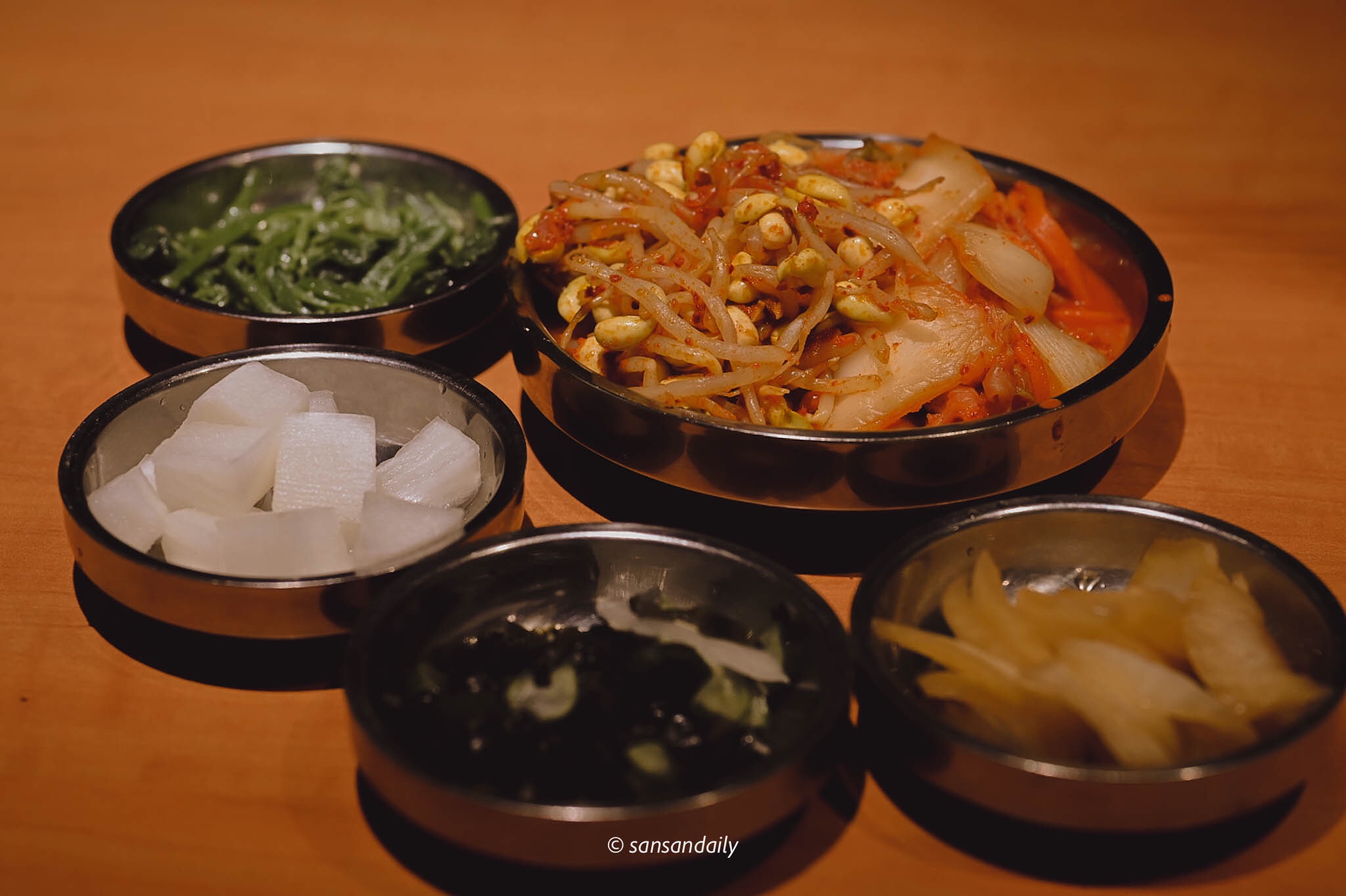 娘子韓食 套餐附的六樣韓式小菜