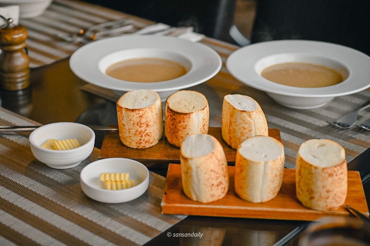 Mr.Tom爐烤肋眼牛排配餐 起司軟法佐奶油