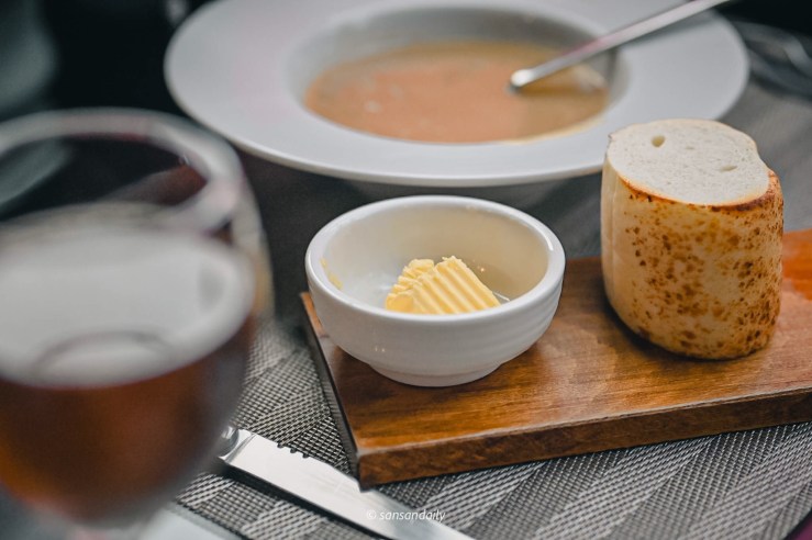 Mr.Tom爐烤肋眼牛排配餐 起司軟法與奶油塊