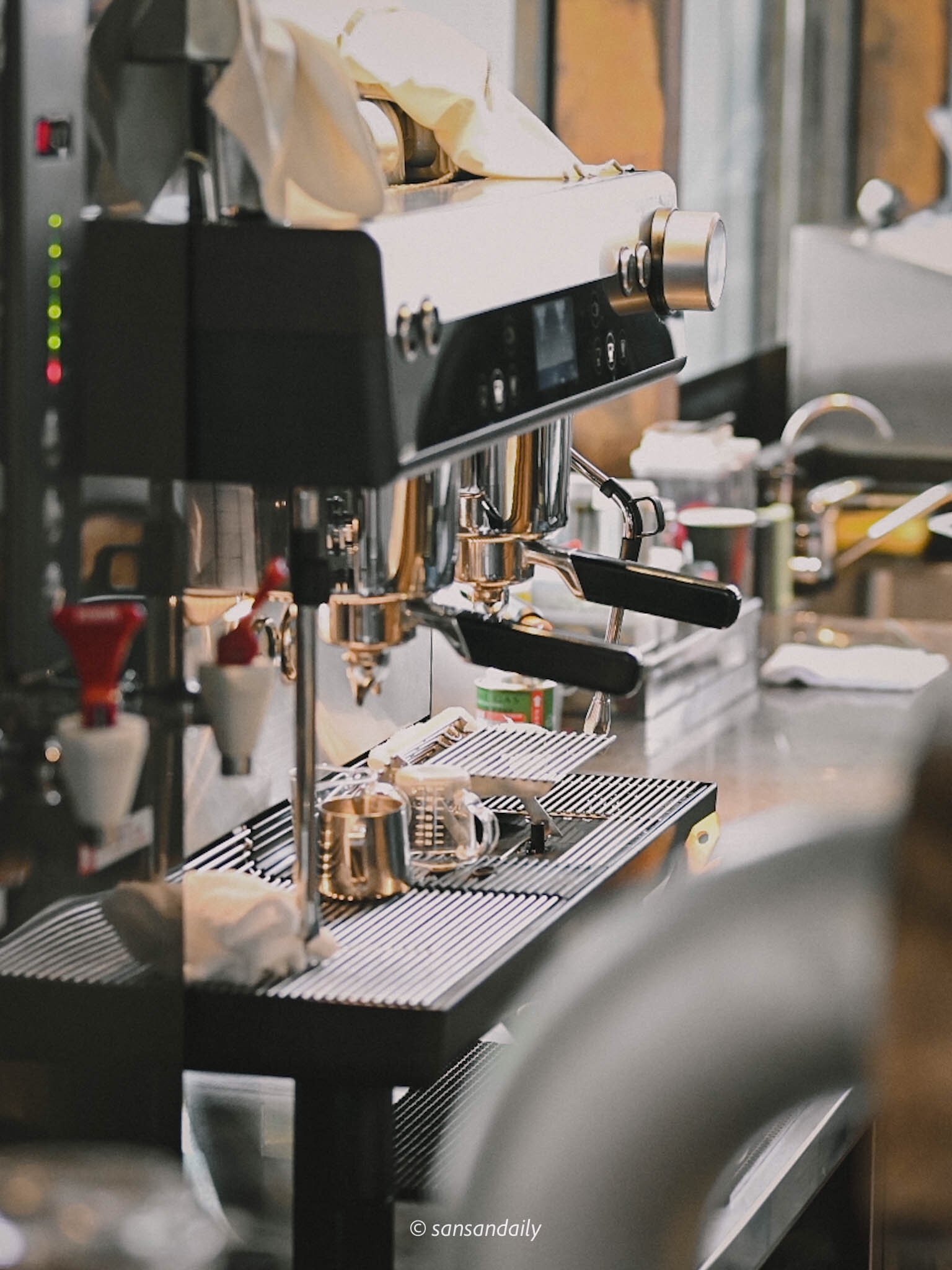 GUMGUM Beer & Wings開放式廚房咖啡機