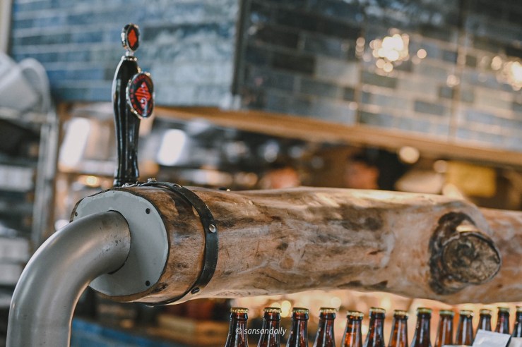 GUMGUM Beer & Wings吧台局部特寫