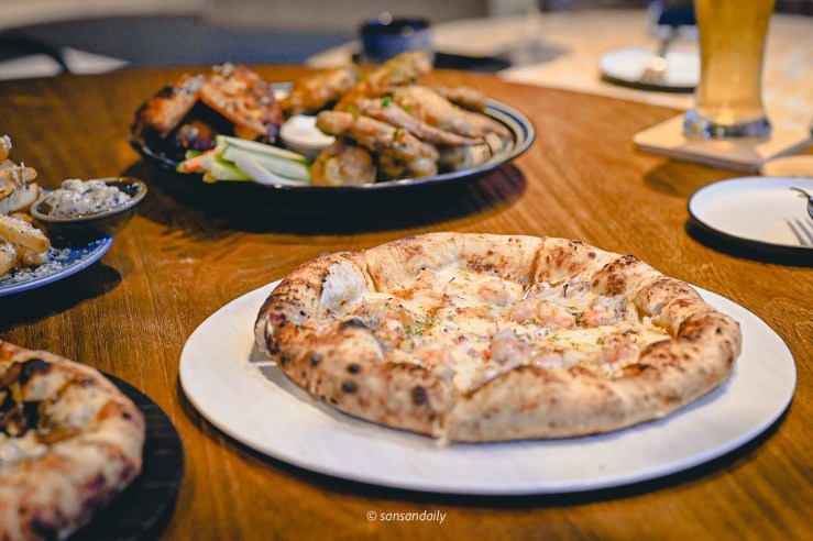 GUMGUM Beer & Wings 金沙漁夫披薩