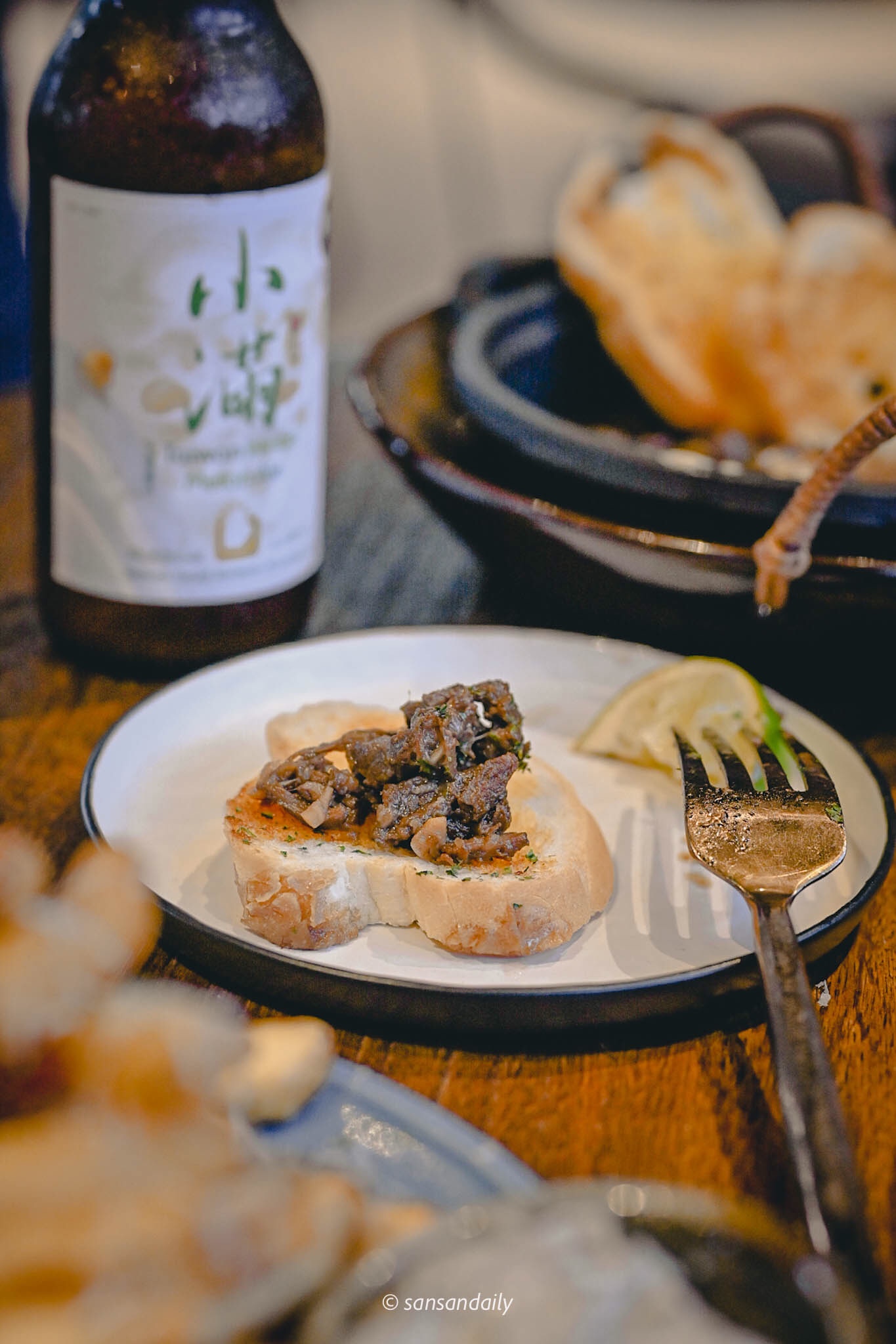 GUMGUM Beer & Wings今晚來點燉牛肋 用餐情境圖